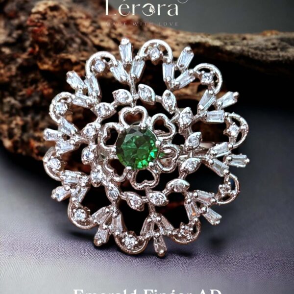 green emerald ring