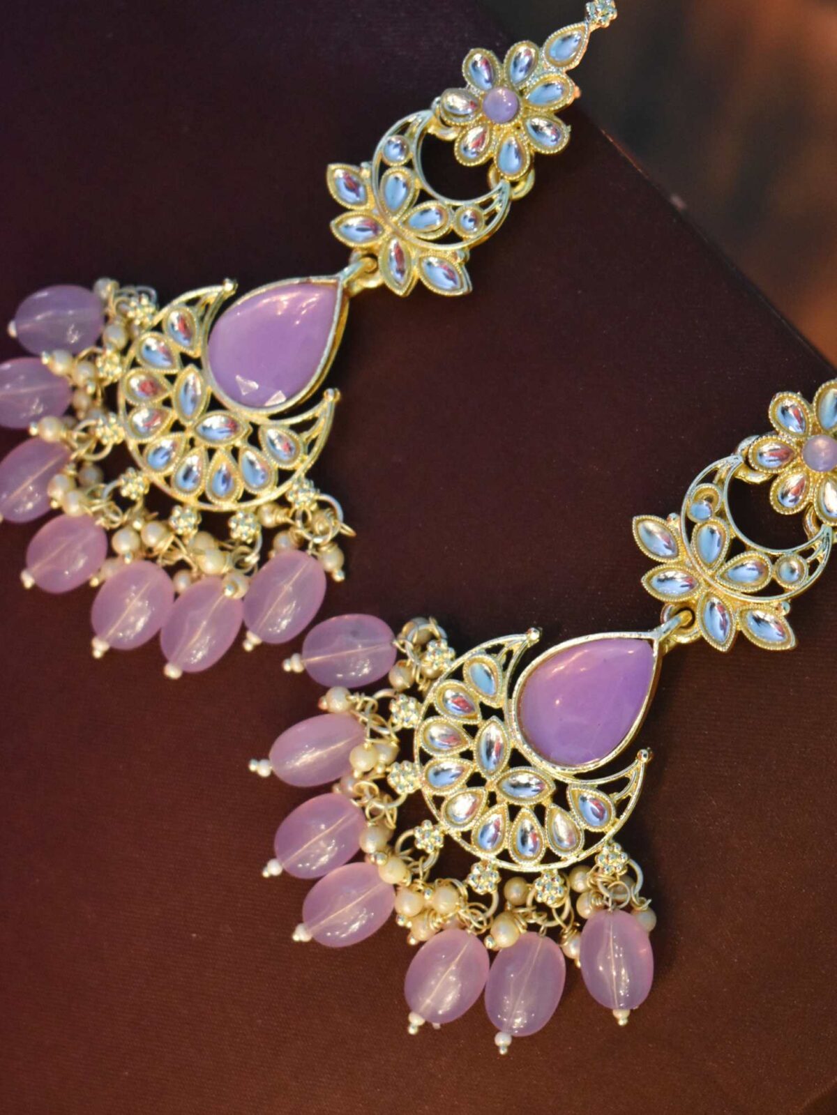 LERORA Lavendar Meenakari kundan Alloy Polki Earrings.