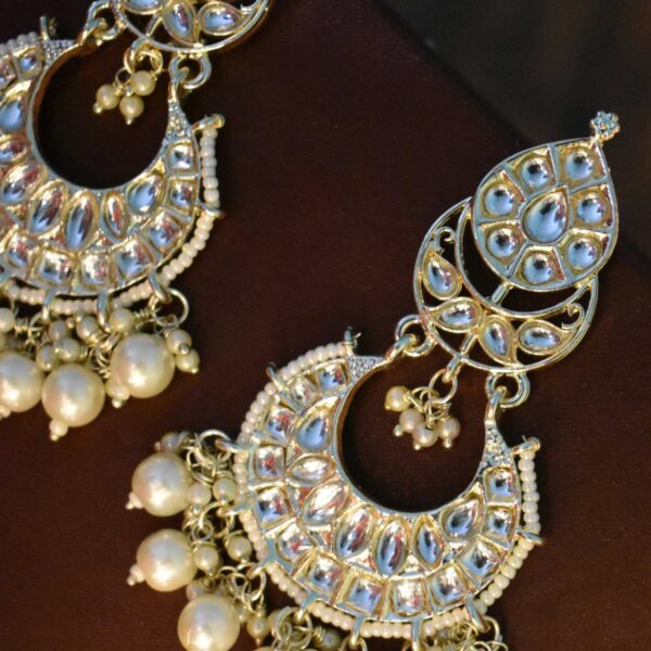 LERORA Meenakari kundan Alloy Polki Earrings. Design 2