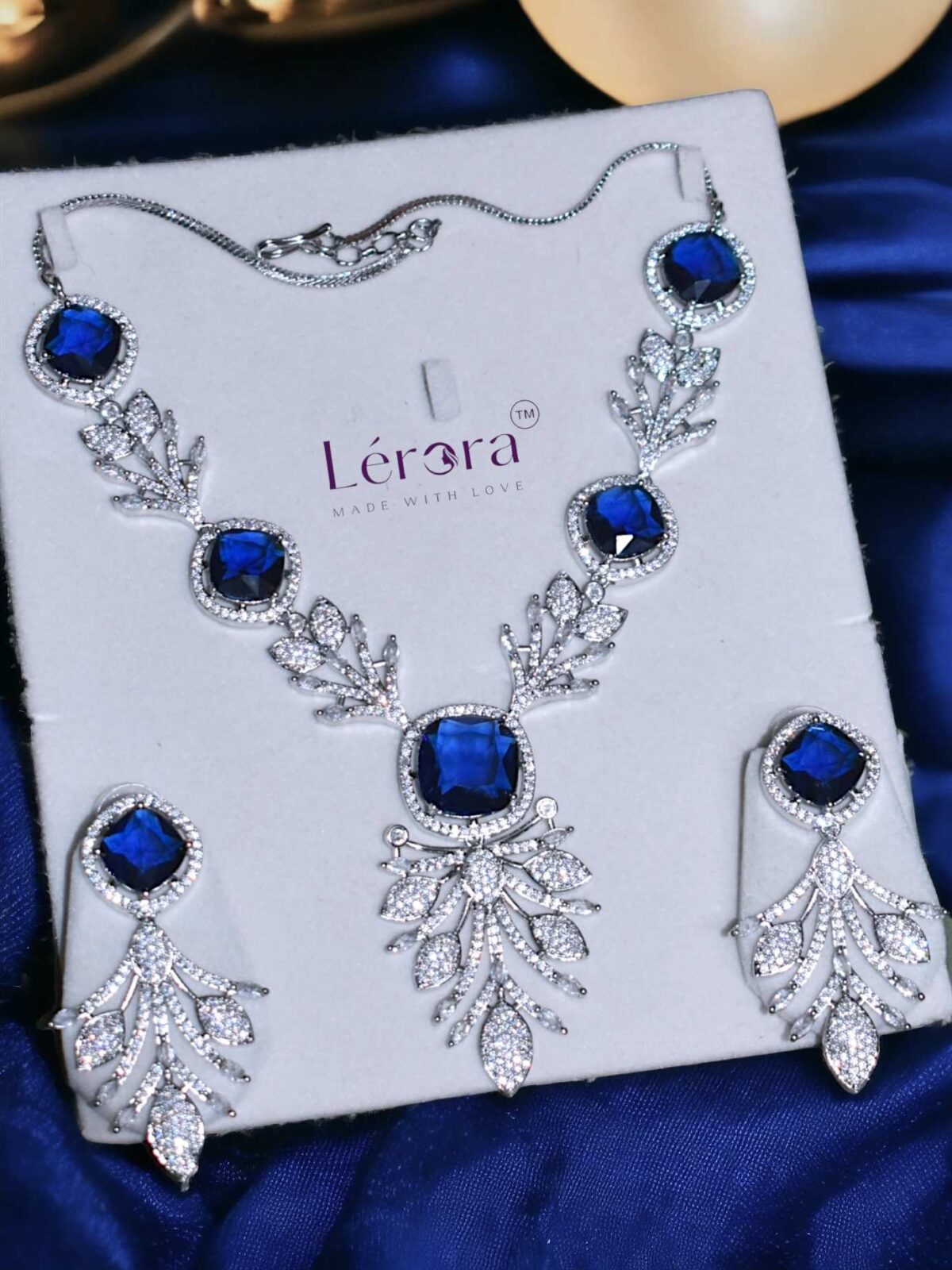 LERORA Queen Blue AD/Zirconia Set. LJ9