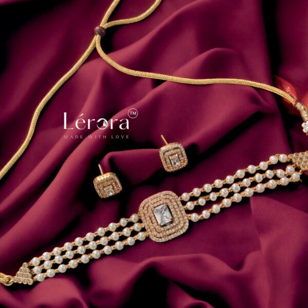 Lerora – Zirconia and White Pearl Necklace: Elegant & Dazzling. LJ8