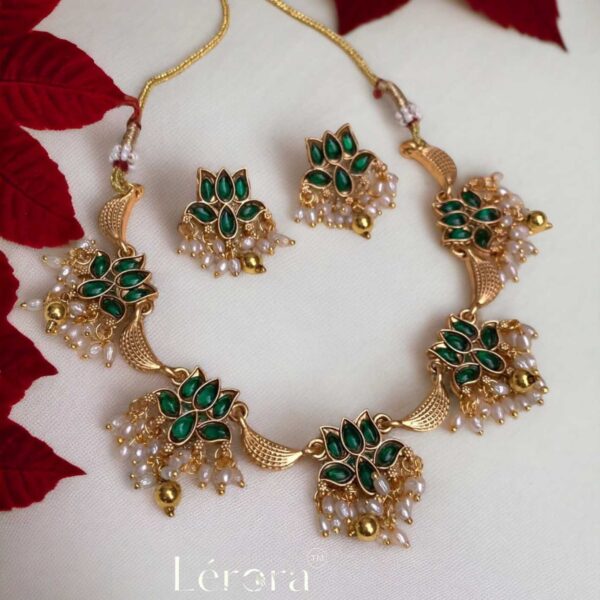 Lerora – Green Lotus Gold Necklace: Elegance Meets Symbolism. LJ8